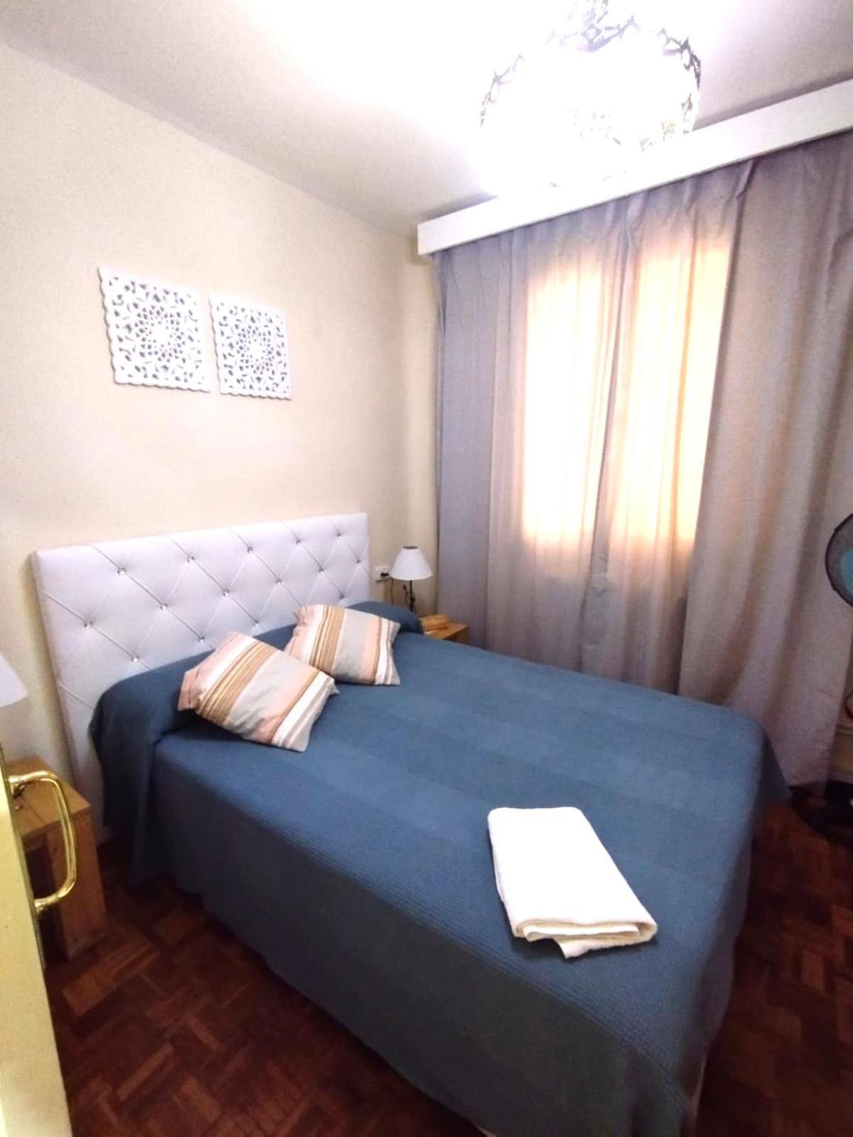 Rooms Luisa Madrid Bagian luar foto