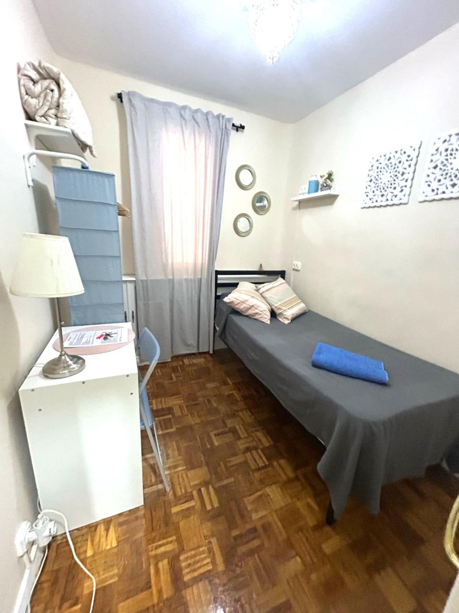 Rooms Luisa Madrid Bagian luar foto